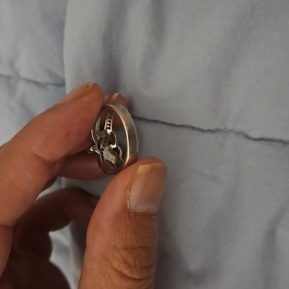 Ribbon Heart Ring - Picture 5 of 5